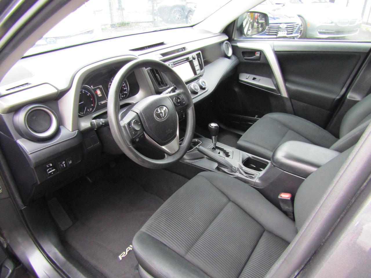 2017 Toyota RAV4 LE, Camera, Lane Assistant, Collision Warning, Heated Seats, *Certified* Photo