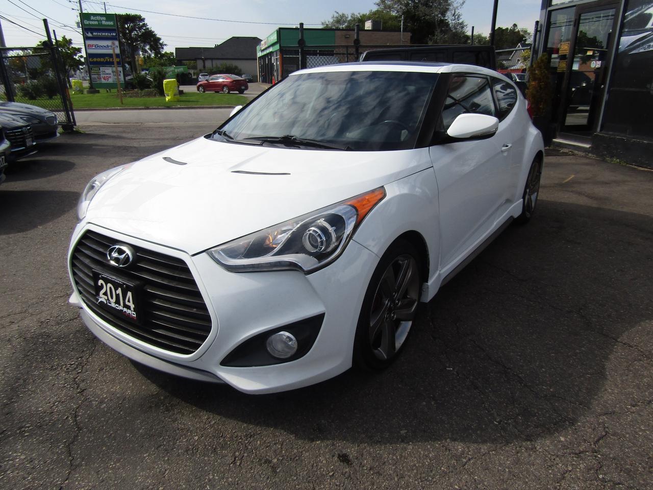 2014 Hyundai Veloster Limited, Navi, Pano, Camera, Leather, Keyless, Sensors, Alloy, *Certified* Photo2