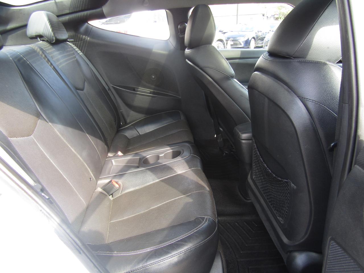 2014 Hyundai Veloster Limited, Navi, Pano, Camera, Leather, Keyless, Sensors, Alloy, *Certified* Photo