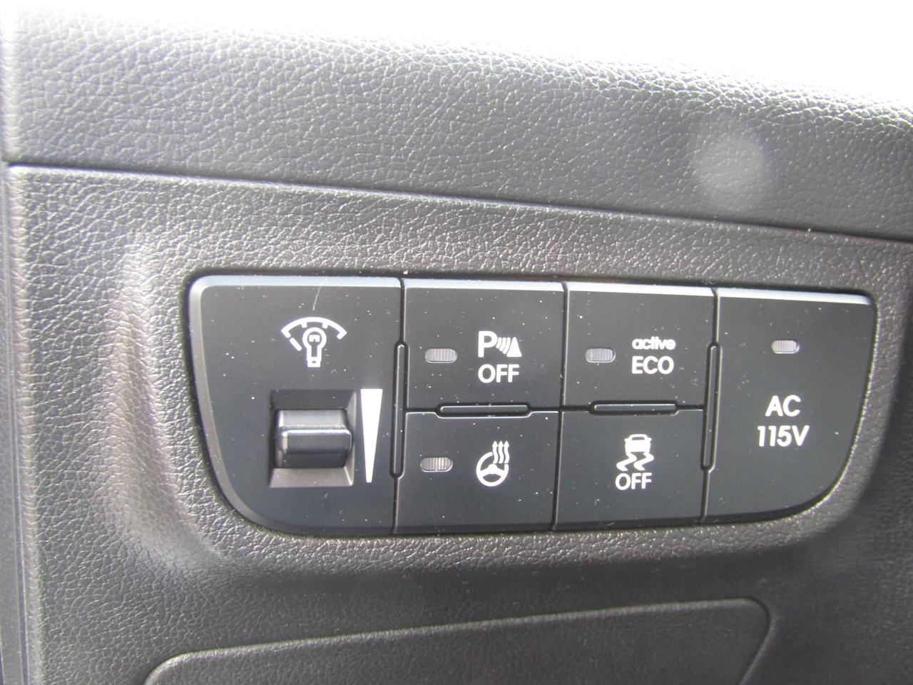 2014 Hyundai Veloster Limited, Navi, Pano, Camera, Leather, Keyless, Sensors, Alloy, *Certified* Photo