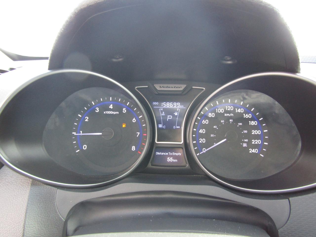 2014 Hyundai Veloster Limited, Navi, Pano, Camera, Leather, Keyless, Sensors, Alloy, *Certified* Photo