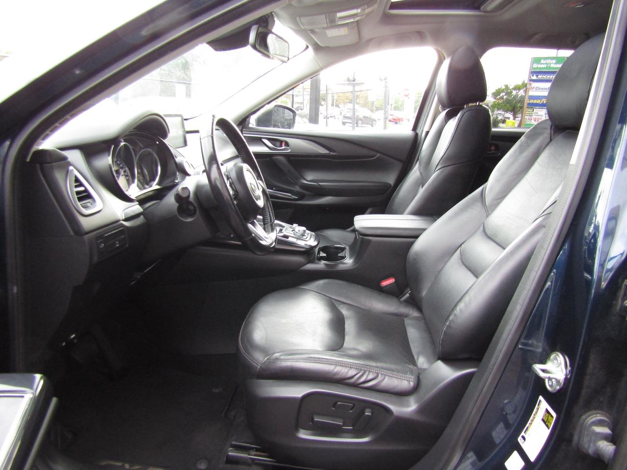 2018 Mazda CX-9 GT, AWD, 7Pass, Sunroof, Camera, Leather, Bluetooth, Alloy, *Certified* Photo