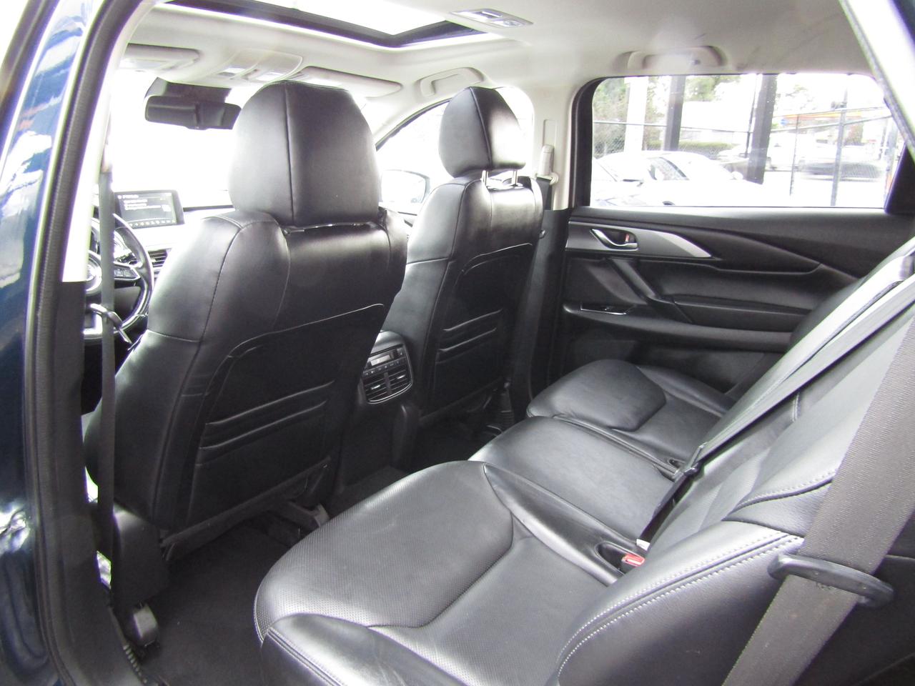 2018 Mazda CX-9 GT, AWD, 7Pass, Sunroof, Camera, Leather, Bluetooth, Alloy, *Certified* Photo