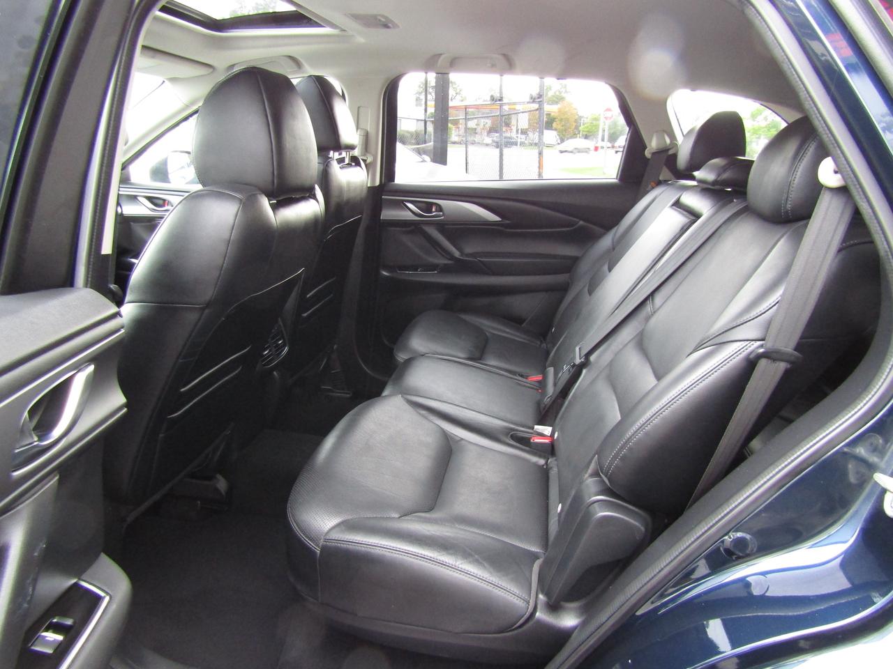 2018 Mazda CX-9 GT, AWD, 7Pass, Sunroof, Camera, Leather, Bluetooth, Alloy, *Certified* Photo