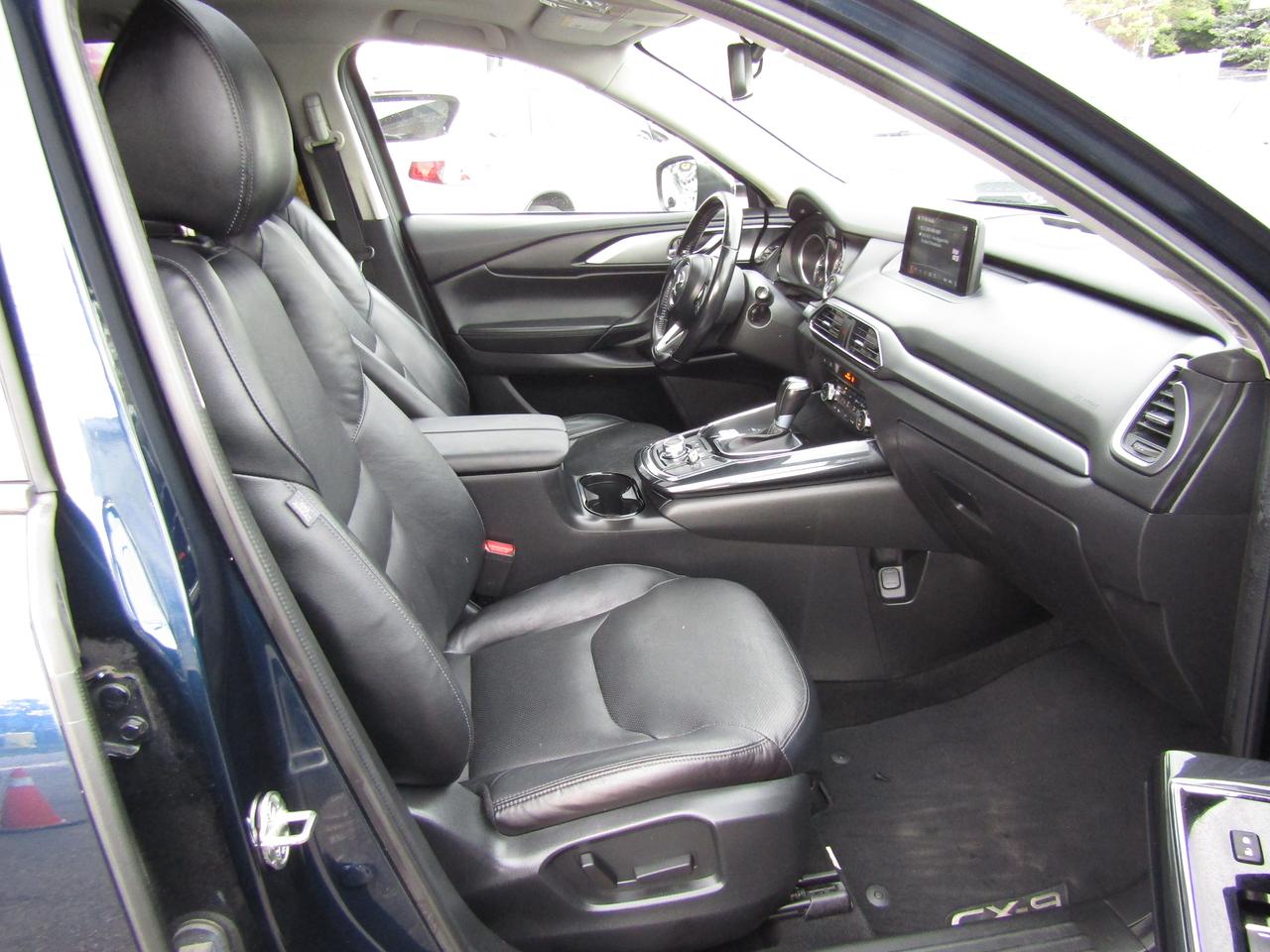 2018 Mazda CX-9 GT, AWD, 7Pass, Sunroof, Camera, Leather, Bluetooth, Alloy, *Certified* Photo