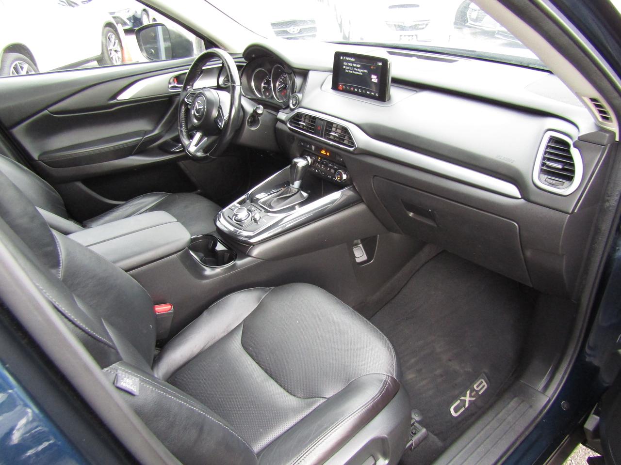 2018 Mazda CX-9 GT, AWD, 7Pass, Sunroof, Camera, Leather, Bluetooth, Alloy, *Certified* Photo