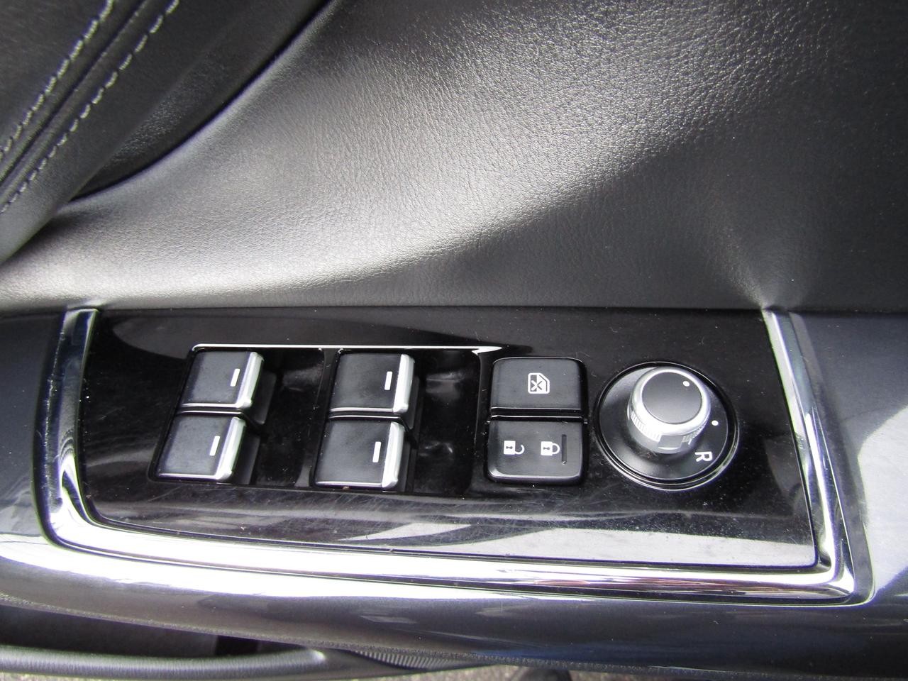 2018 Mazda CX-9 GT, AWD, 7Pass, Sunroof, Camera, Leather, Bluetooth, Alloy, *Certified* Photo