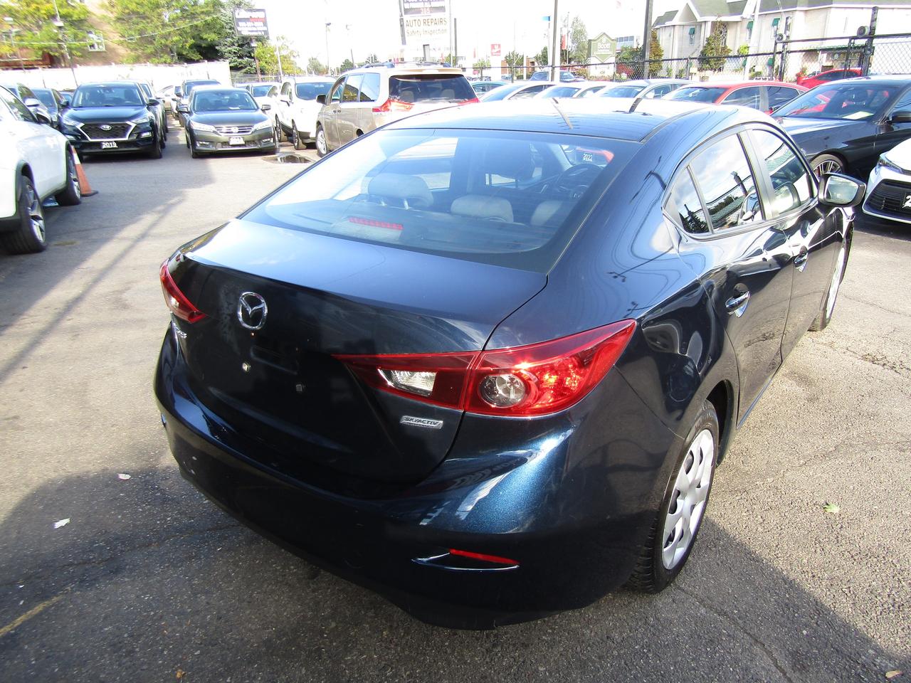 2015 Mazda MAZDA3 GX, Bluetooth, Automatic, Keyless, *Certified* Photo
