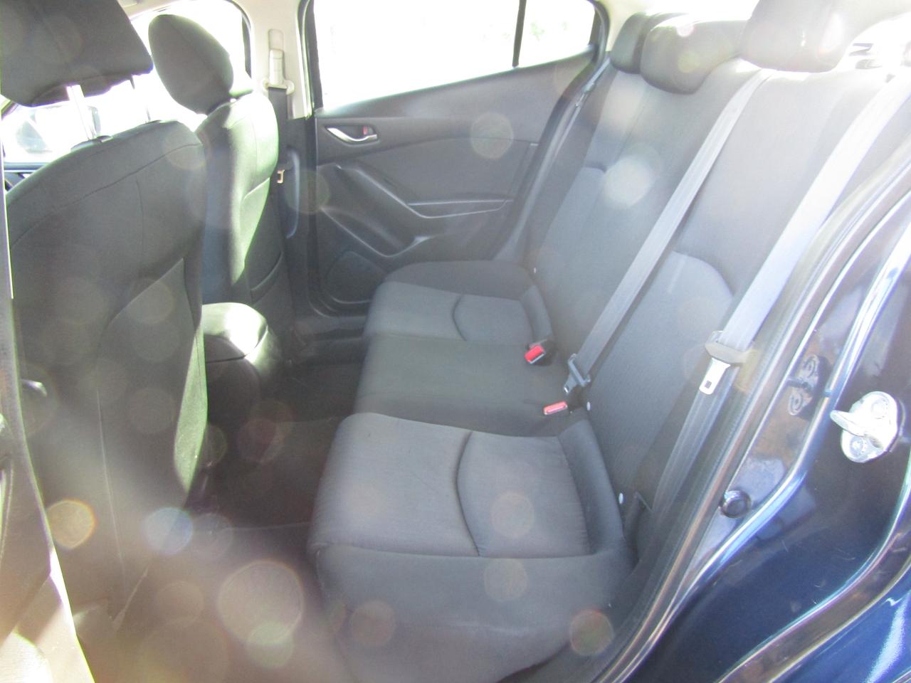 2015 Mazda MAZDA3 GX, Bluetooth, Automatic, Keyless, *Certified* Photo