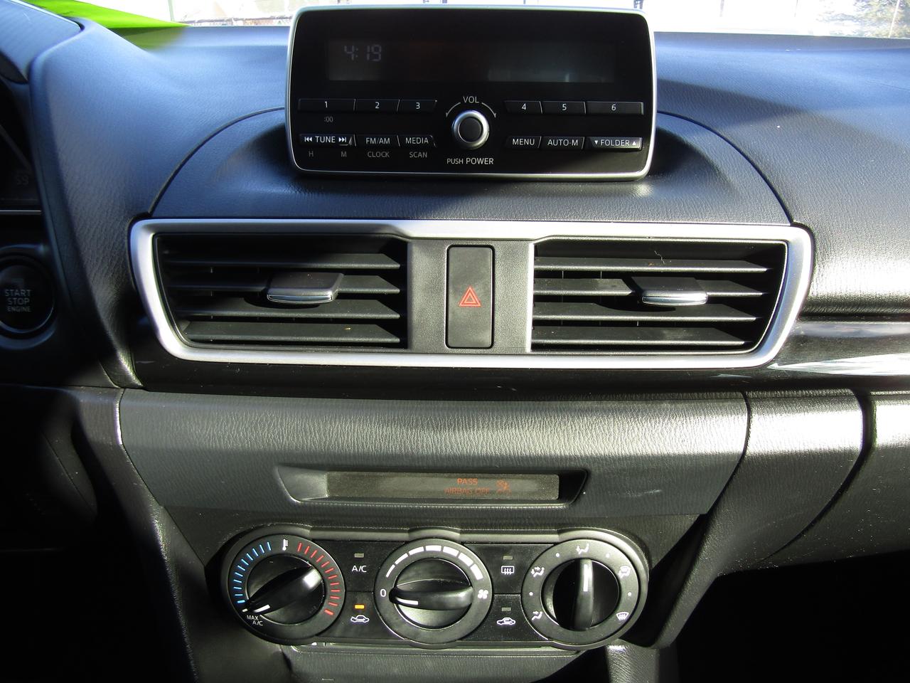 2015 Mazda MAZDA3 GX, Bluetooth, Automatic, Keyless, *Certified* Photo