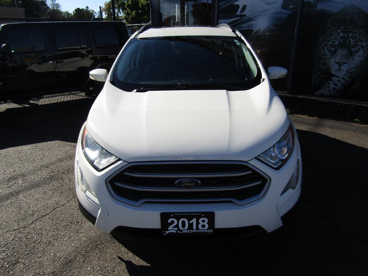 2018 Ford EcoSport SE, 4WD, Navi, Sunroof, Camera, Blind Spots, *Certified* Photo1
