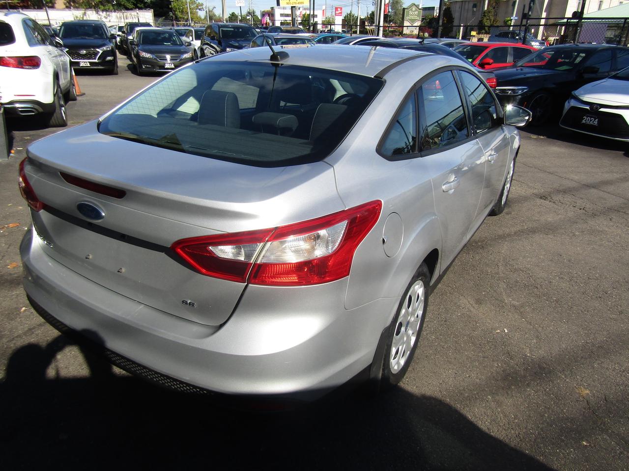 2012 Ford Focus SE, Cruise Ctrl, Automatic Trans, Pwr Windows&Locks, *Certified* Photo