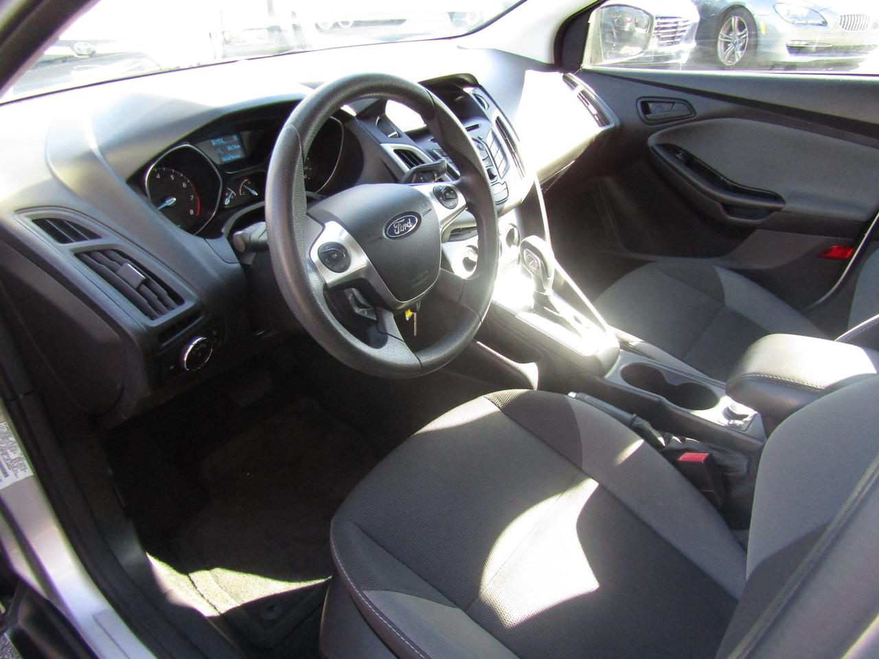 2012 Ford Focus SE, Cruise Ctrl, Automatic Trans, Pwr Windows&Locks, *Certified* Photo