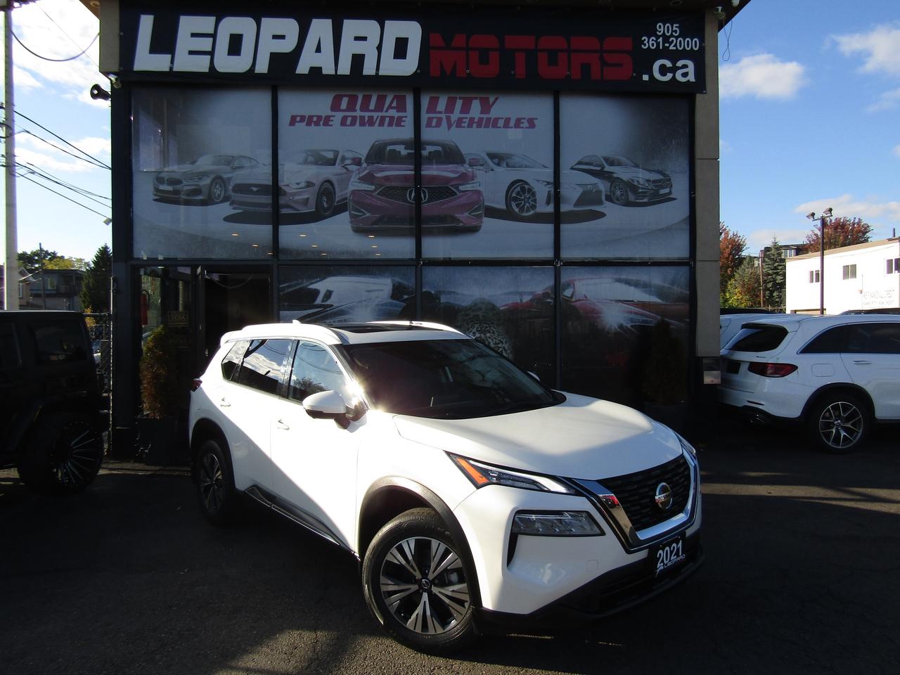 2021 Nissan Rogue SV, Pano, 360Camera, Blind Spot, Collision Warning, *One Owner*Certified* Photo0