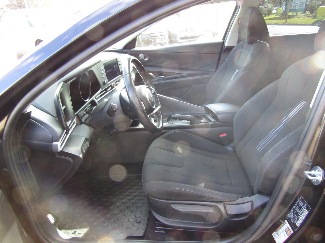 2021 Hyundai Elantra SEL, Sunroof, Camera, Blind Spot, *Certified Photo