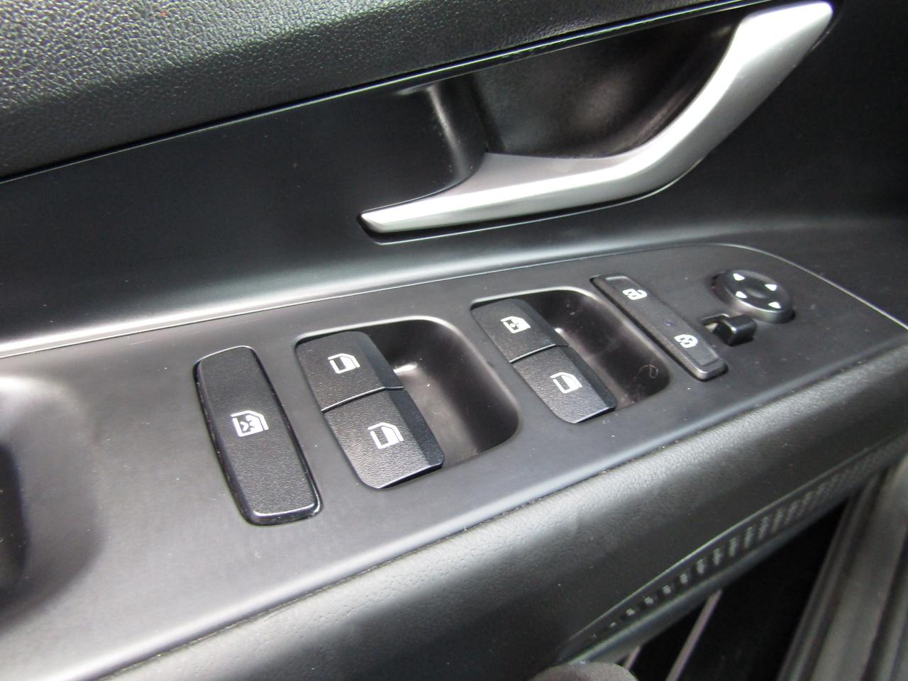 2021 Hyundai Elantra SEL, Sunroof, Camera, Blind Spot, *Certified Photo