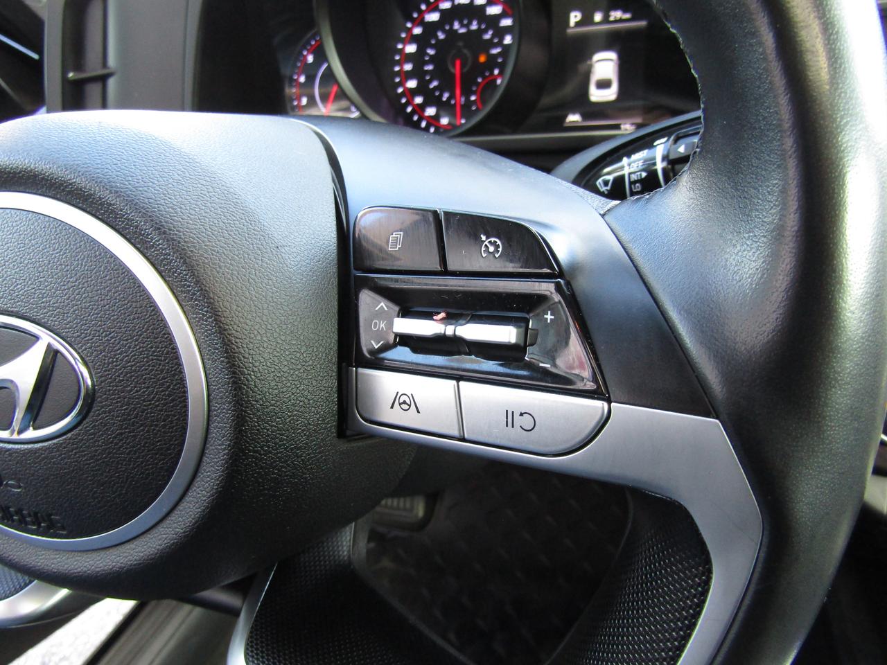 2021 Hyundai Elantra SEL, Sunroof, Camera, Blind Spot, *Certified Photo