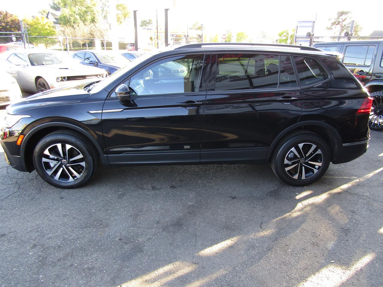 2023 Volkswagen Tiguan S, 4Motion, Camera, Heated Seats, Bluetooth, Alloy, *Certified* Photo