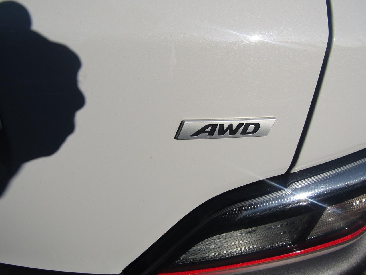 2022 Hyundai KONA Preferred, AWD, Blind Spot, Lane Assist, Camera, Bluetooth, *Certified* Photo