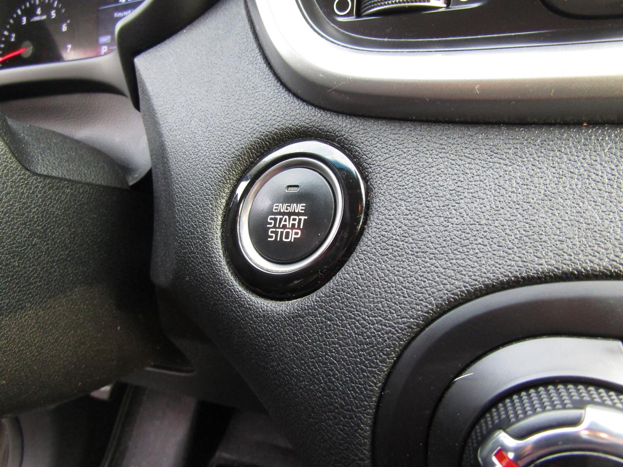 2019 Kia Sorento LX, AWD, Camera, Push To Start, Bluetooth, Alloy, *Certified* Photo