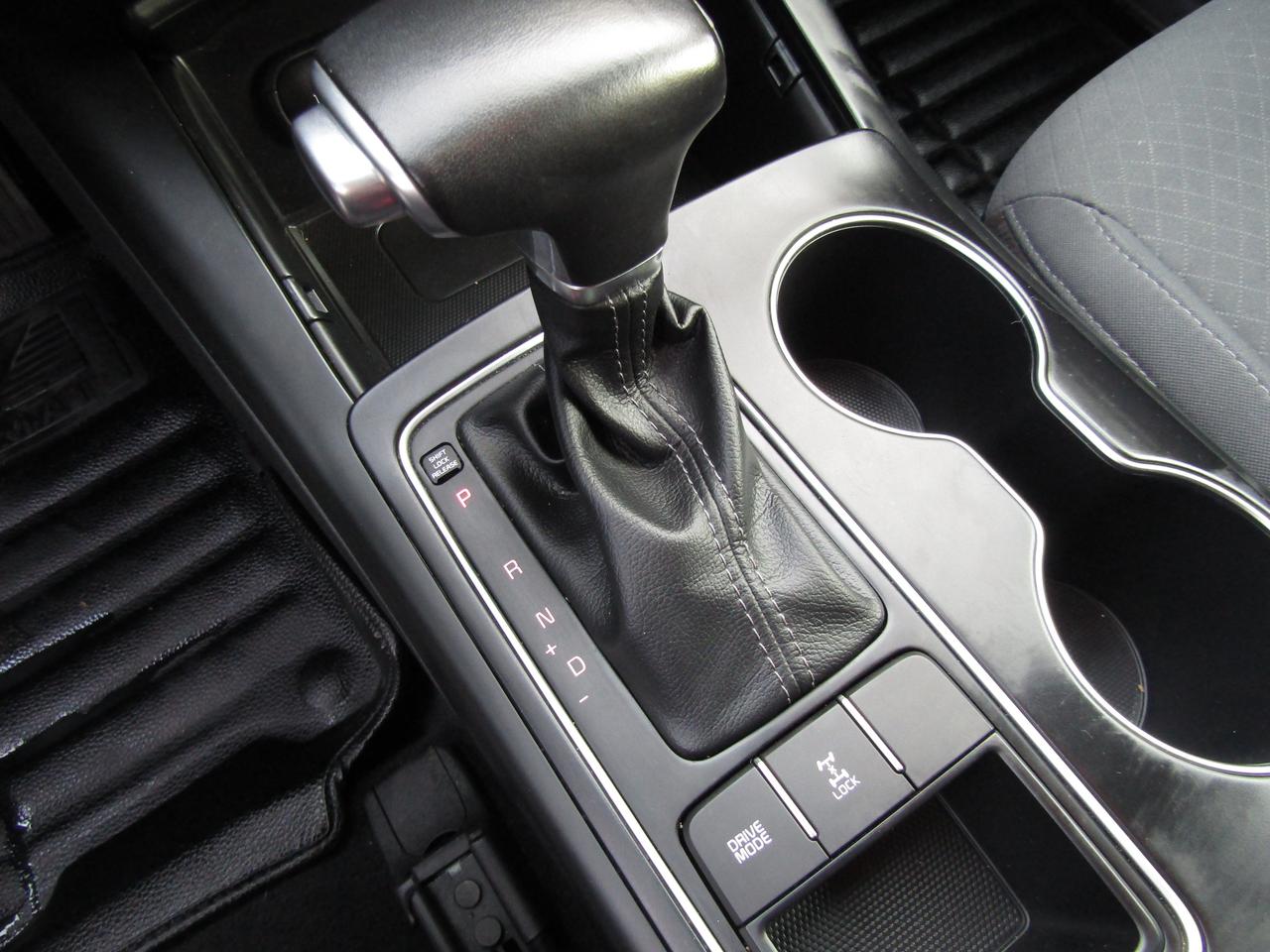 2019 Kia Sorento LX, AWD, Camera, Push To Start, Bluetooth, Alloy, *Certified* Photo