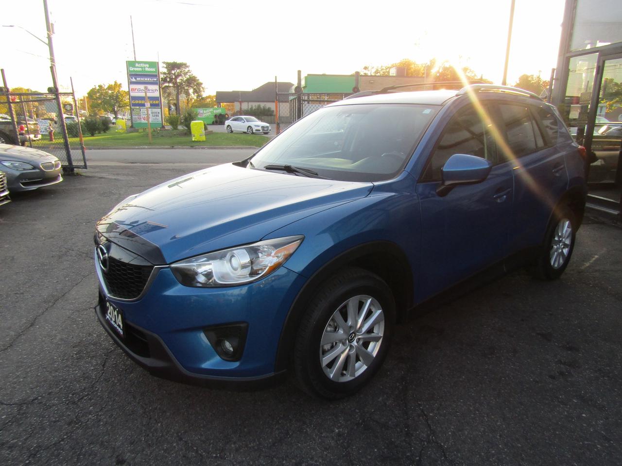 2014 Mazda CX-5 GS Skyactive, Sunroof, Camera, Pwr Seats, Alloy, *AS IS* Photo2