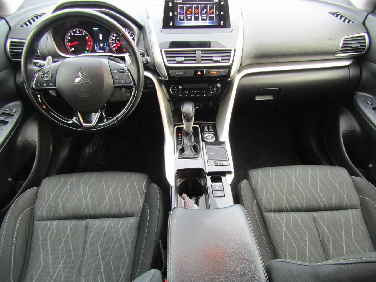 2018 Mitsubishi Eclipse Cross ES, AWD, Camera, Adaptive, Bluetooth, Alloy, *Certified* Photo