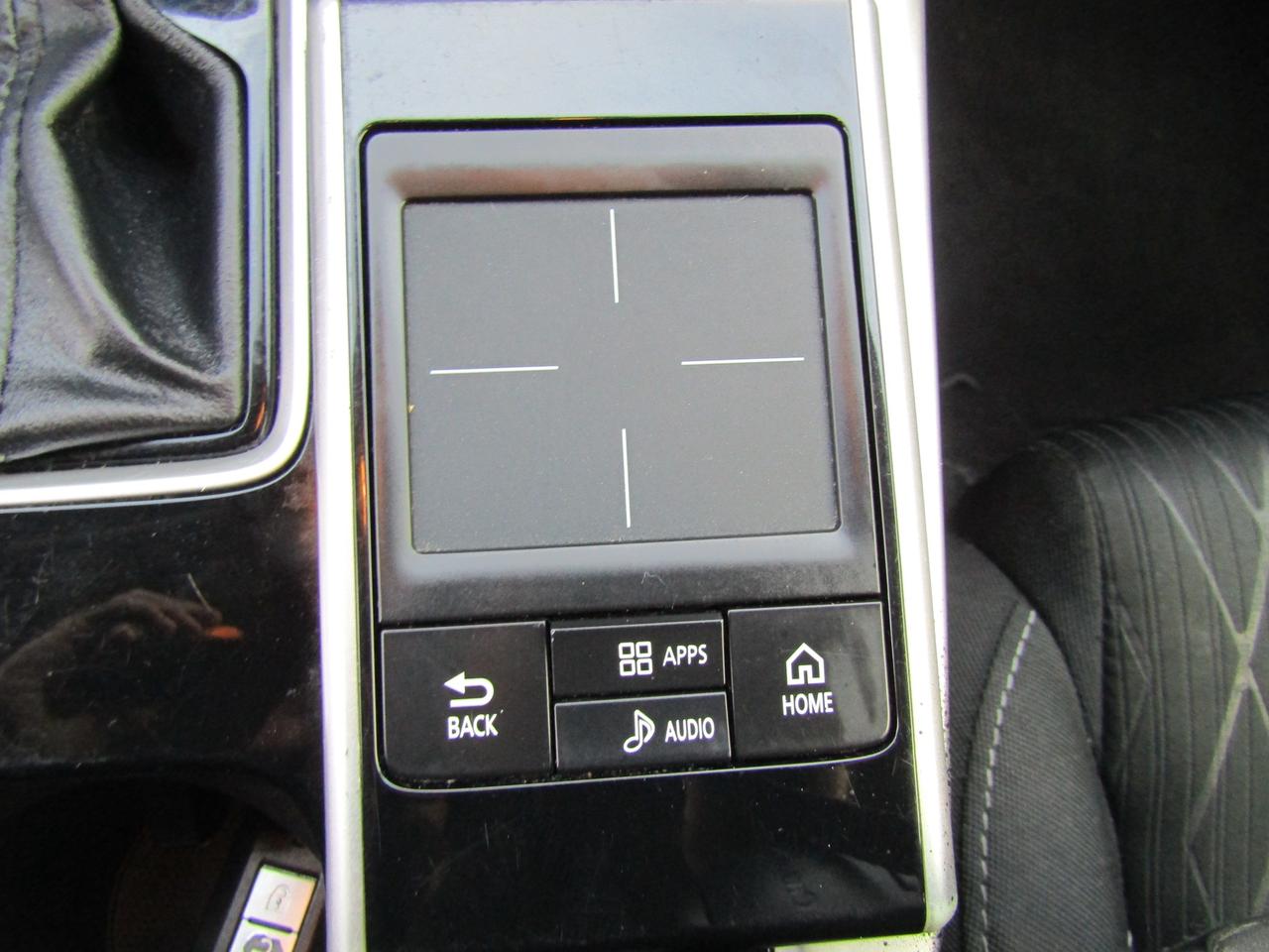 2018 Mitsubishi Eclipse Cross ES, AWD, Camera, Adaptive, Bluetooth, Alloy, *Certified* Photo