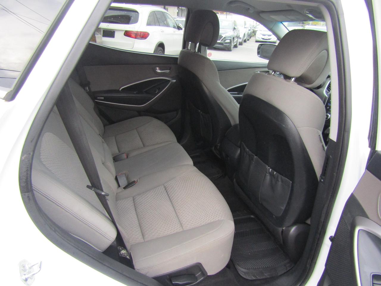 2015 Hyundai Santa Fe Sport, Heated seats, Alloy, *Certified* Photo