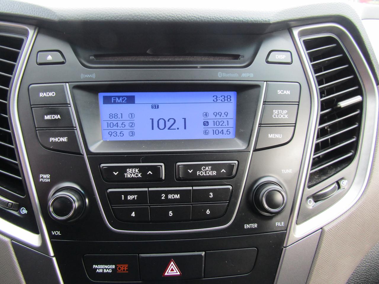 2015 Hyundai Santa Fe Sport, Heated seats, Alloy, *Certified* Photo