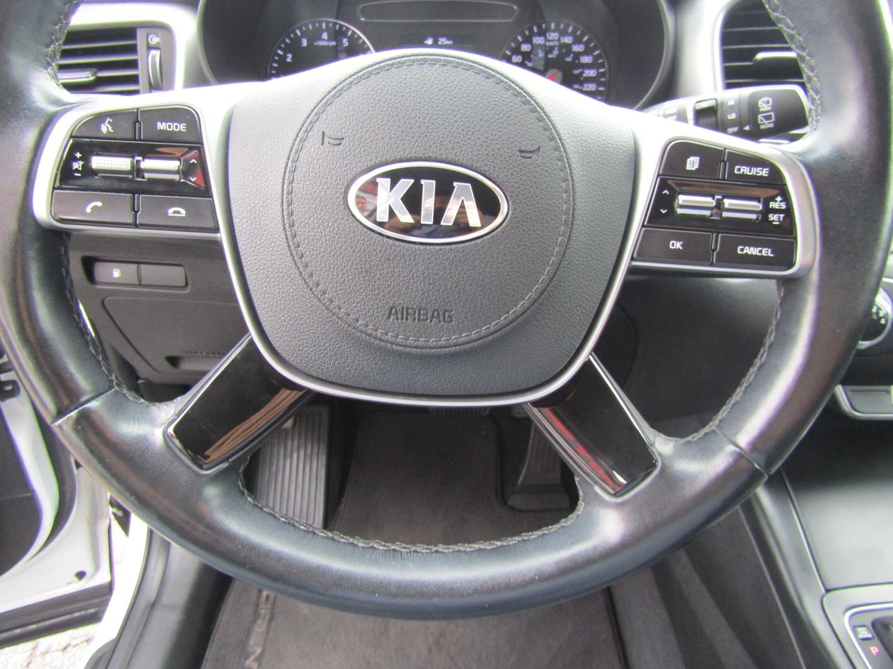 2019 Kia Sorento LX, AWD, Camera, Push To Start, Bluetooth, Alloy, *Certified* Photo