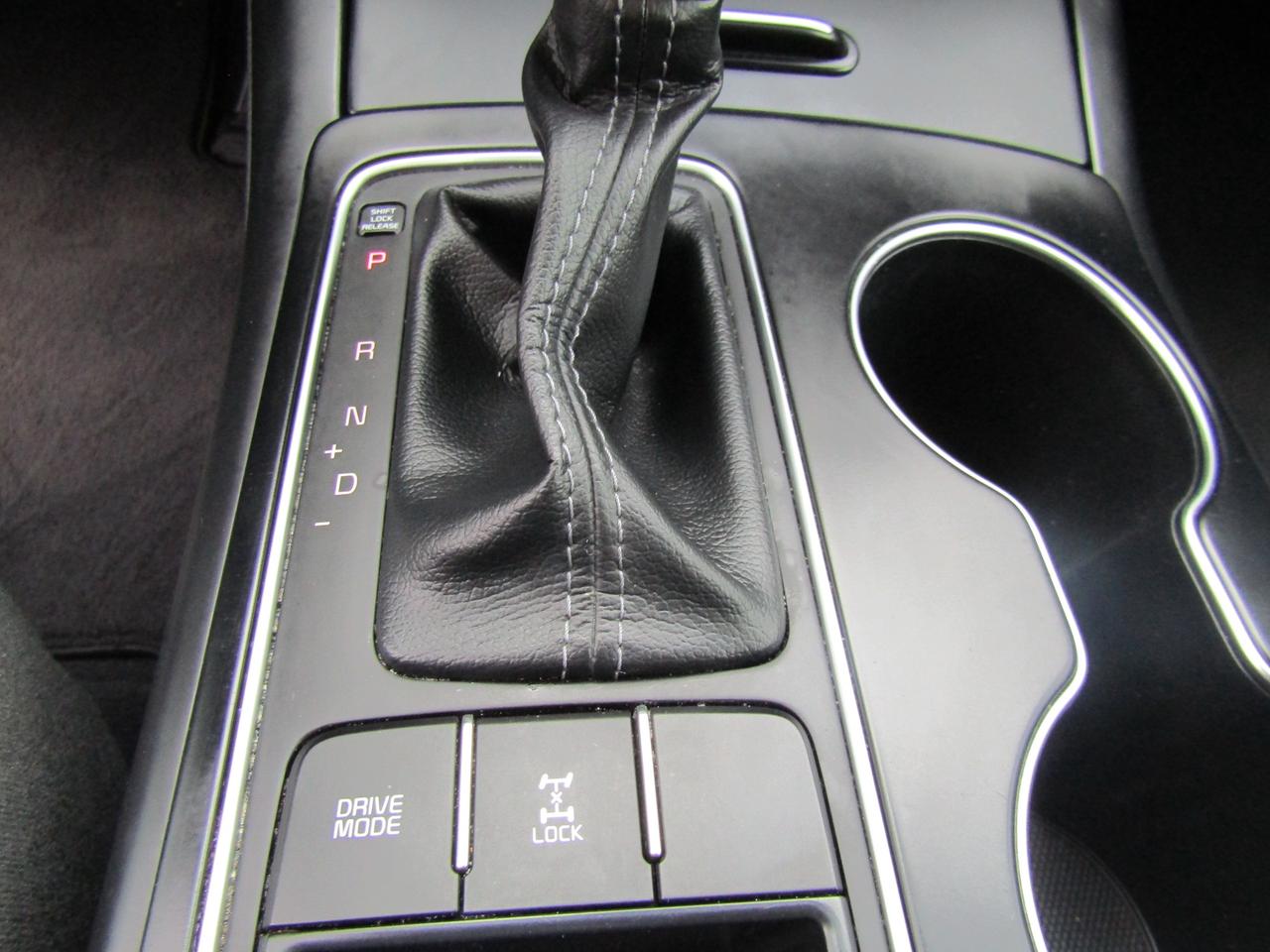 2019 Kia Sorento LX, AWD, Camera, Push To Start, Bluetooth, Alloy, *Certified* Photo