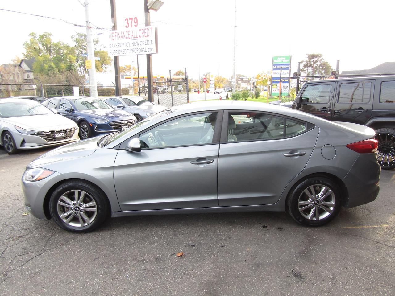 2017 Hyundai Elantra GL, Camera, Blind Spot, Alloy, Bluetooth, *Certified* Photo3
