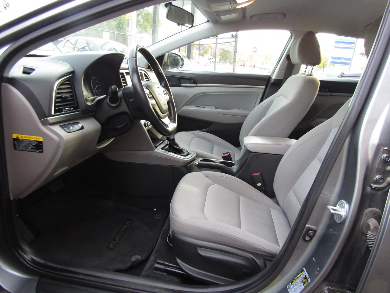 2017 Hyundai Elantra GL, Camera, Blind Spot, Alloy, Bluetooth, *Certified* Photo