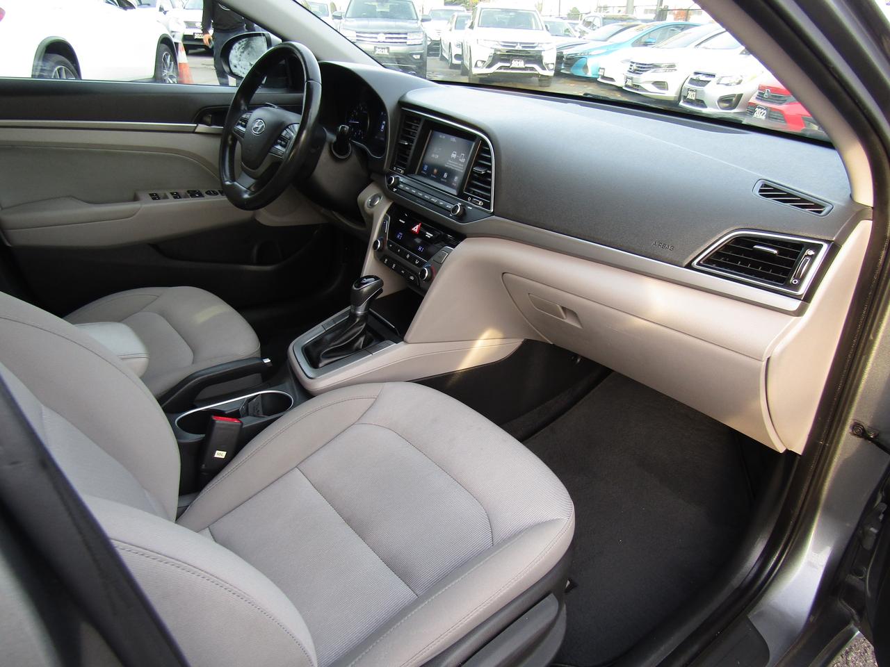 2017 Hyundai Elantra GL, Camera, Blind Spot, Alloy, Bluetooth, *Certified* Photo