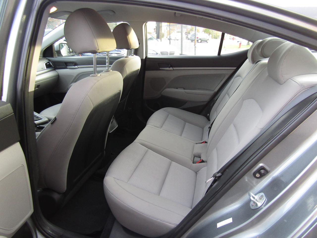 2017 Hyundai Elantra GL, Camera, Blind Spot, Alloy, Bluetooth, *Certified* Photo