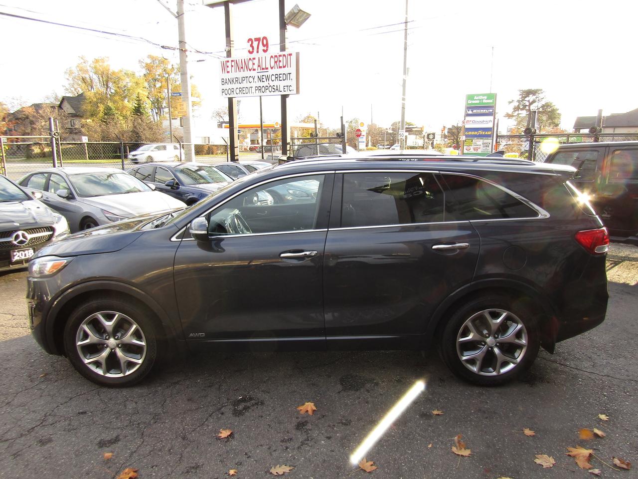 2017 Kia Sorento SX, Navi, AWD, Pano, Camera, Blind Spot, Leather, Alloy, *Certified* Photo3