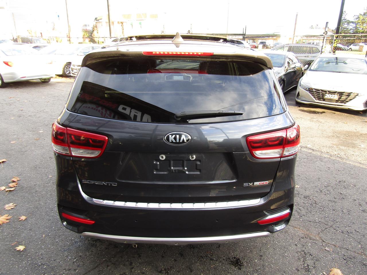 2017 Kia Sorento SX, Navi, AWD, Pano, Camera, Blind Spot, Leather, Alloy, *Certified* Photo