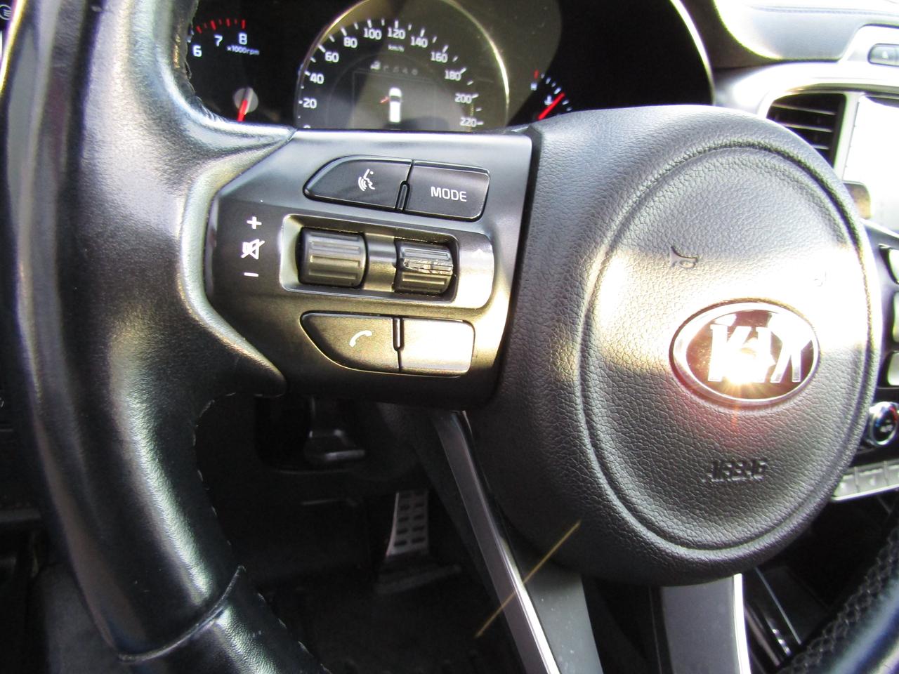 2017 Kia Sorento SX, Navi, AWD, Pano, Camera, Blind Spot, Leather, Alloy, *Certified* Photo