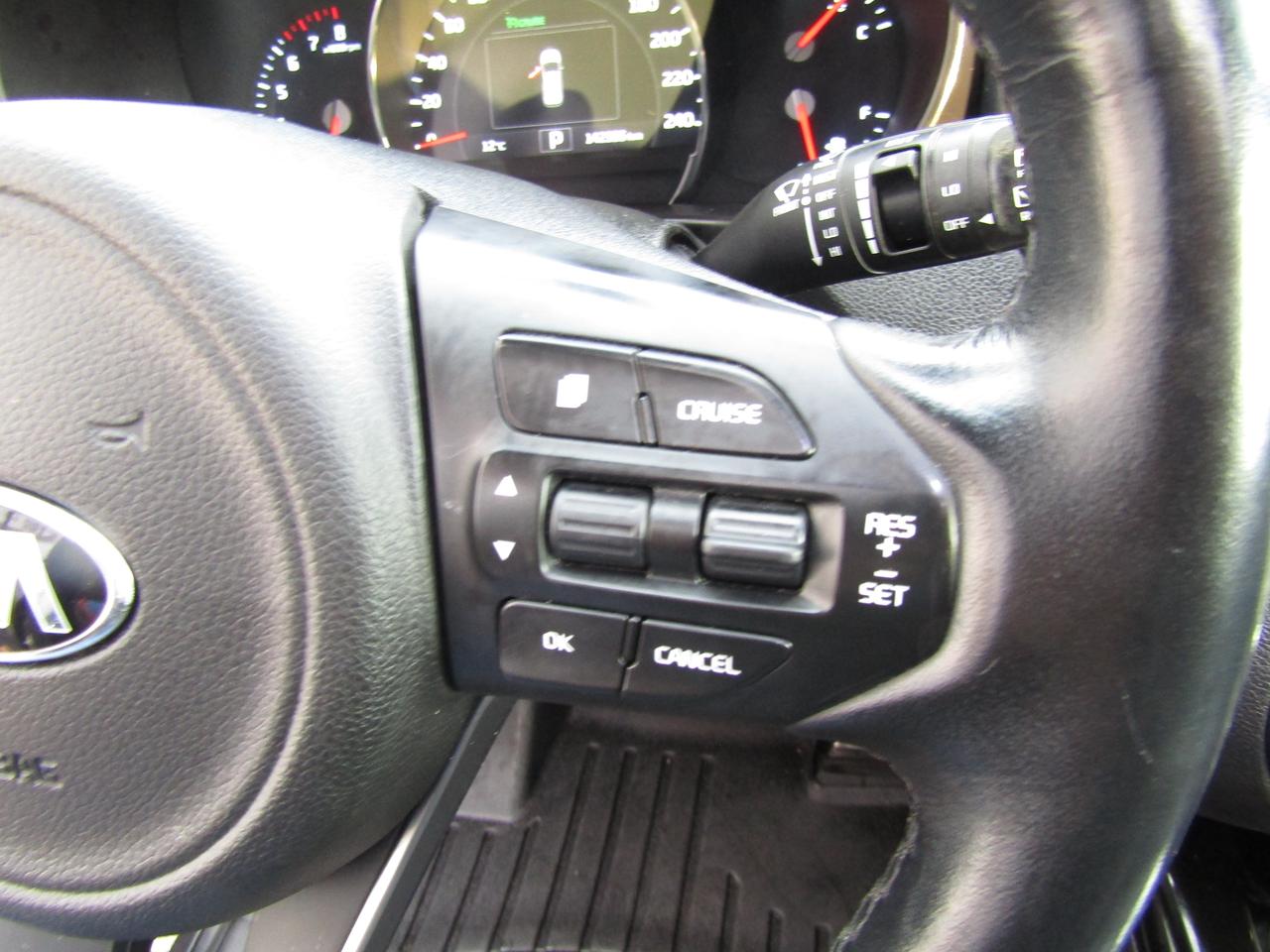 2017 Kia Sorento SX, Navi, AWD, Pano, Camera, Blind Spot, Leather, Alloy, *Certified* Photo