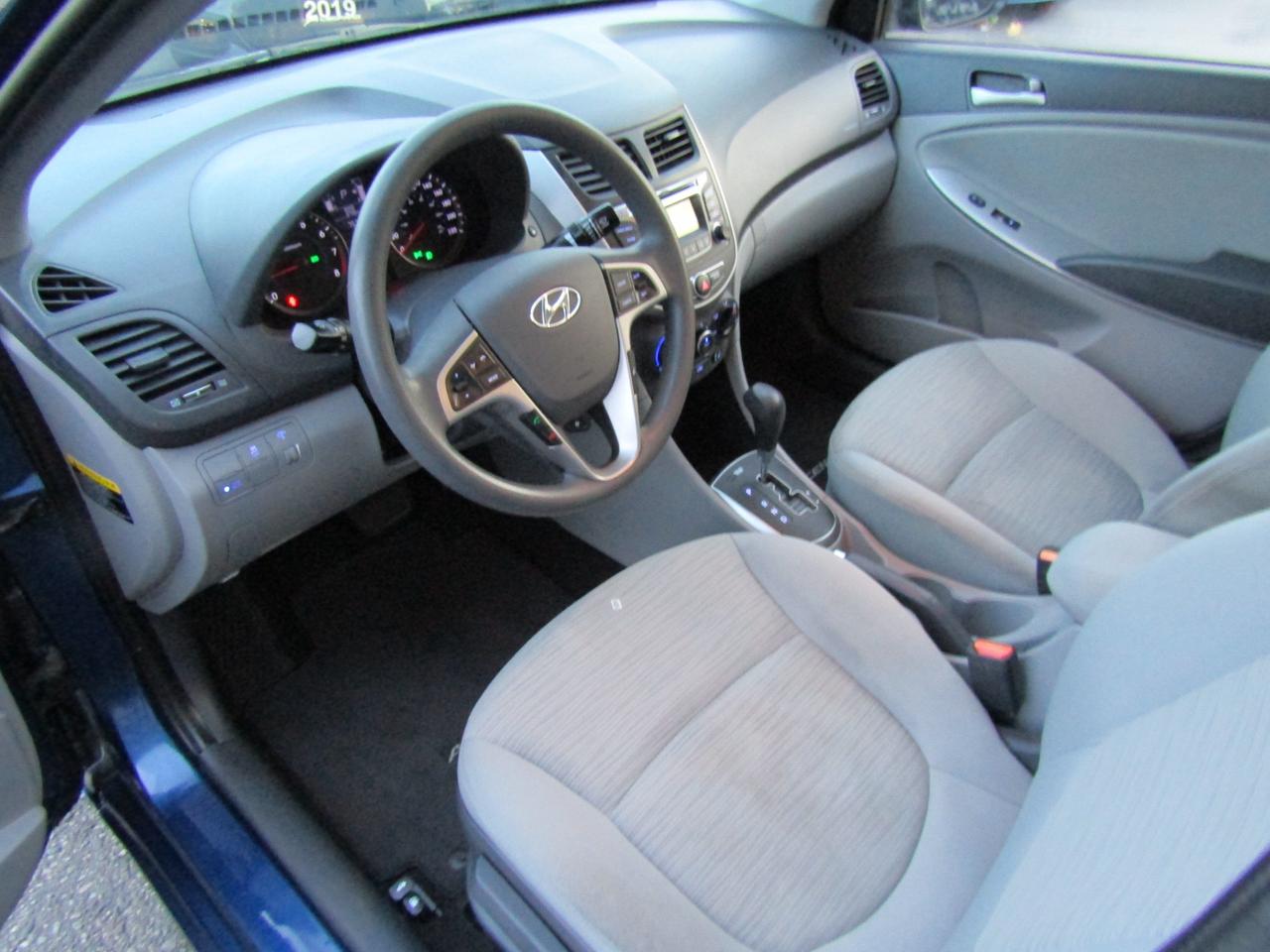 2017 Hyundai Accent SE, Sunroof, Bluetooth, Heated Seats, *Certified* Photo