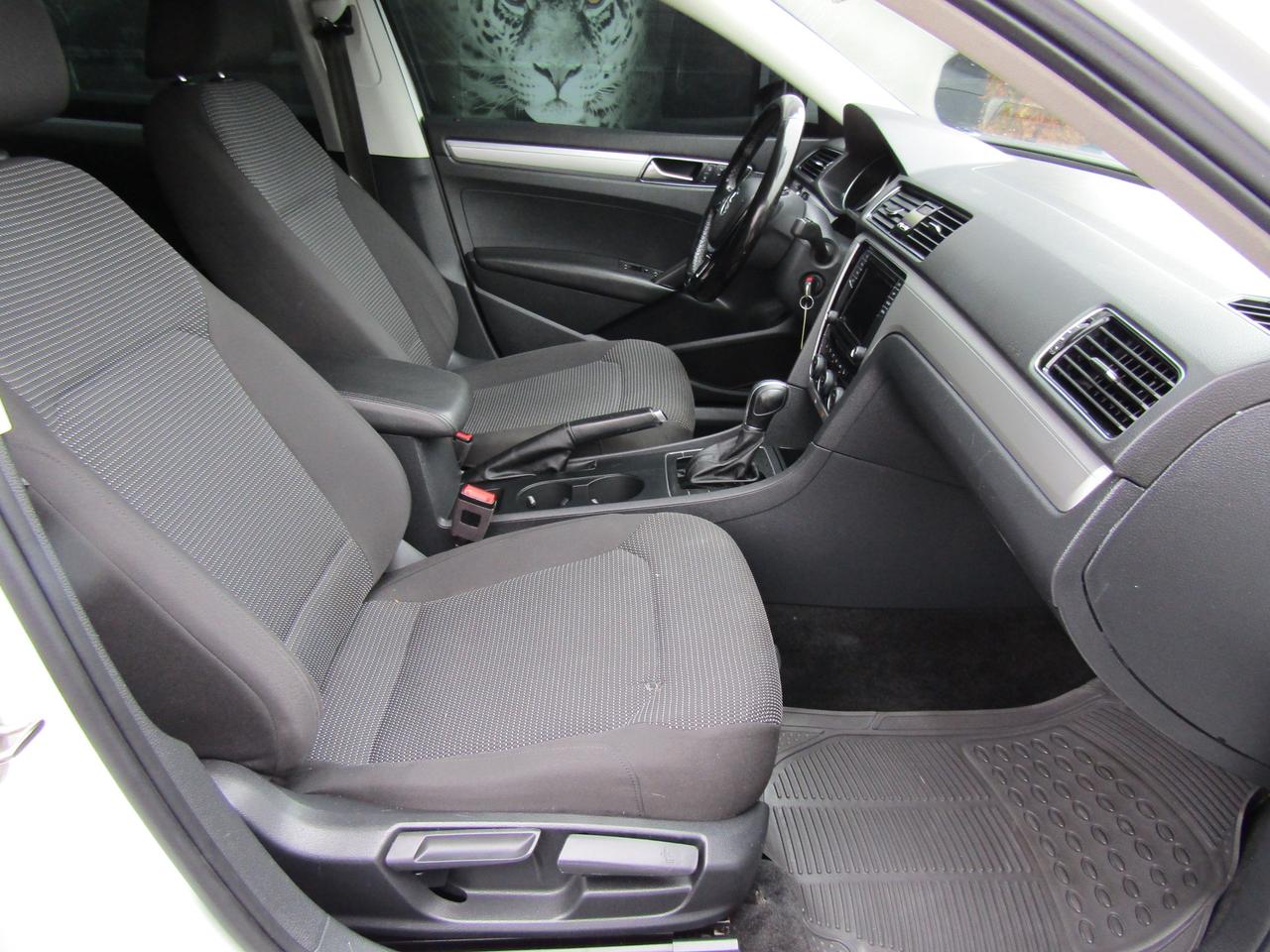 2018 Volkswagen Passat S, Heated Seats, Keyless, Camera, Bluetooth, *Certified* Photo