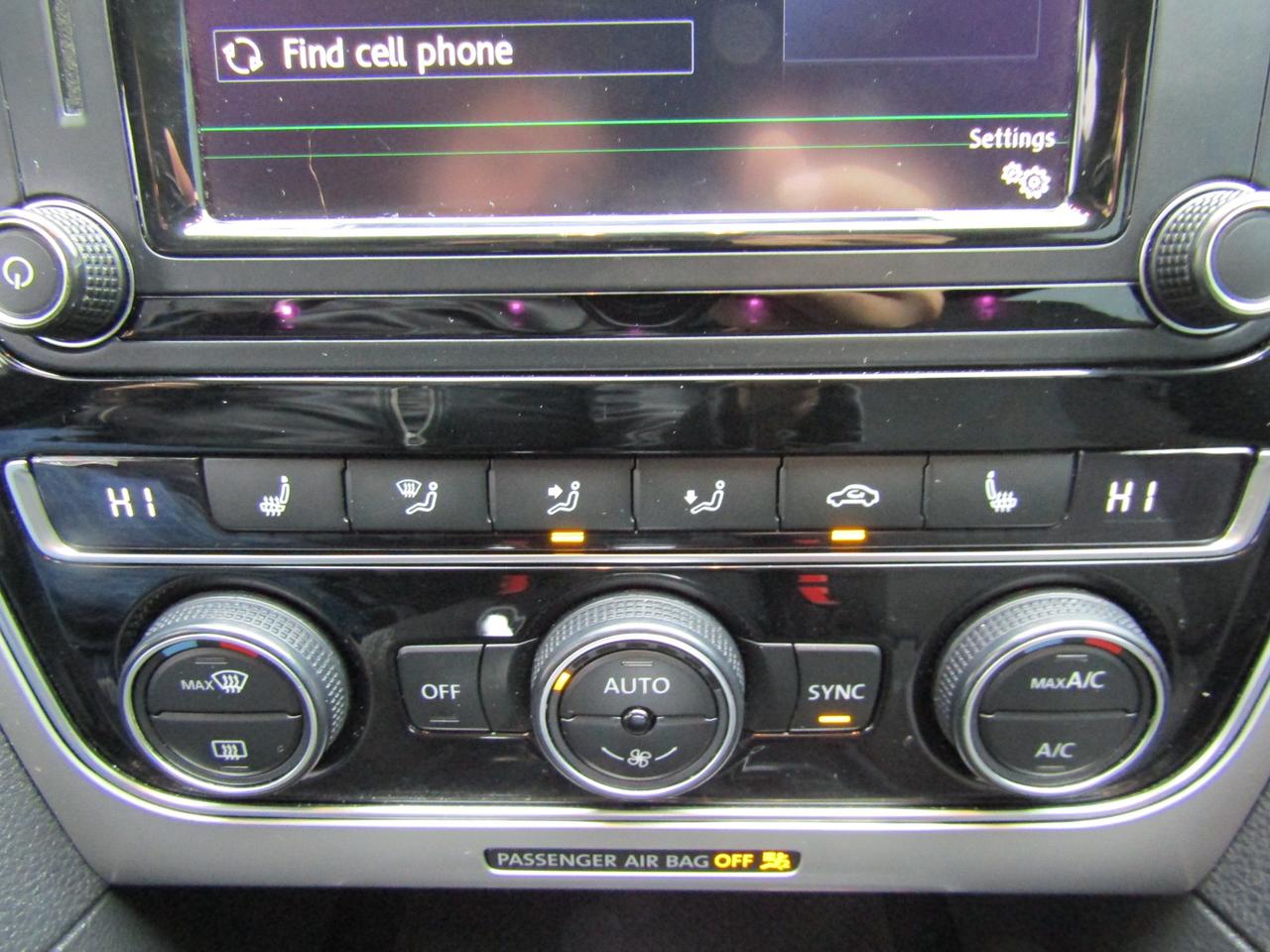 2018 Volkswagen Passat S, Heated Seats, Keyless, Camera, Bluetooth, *Certified* Photo