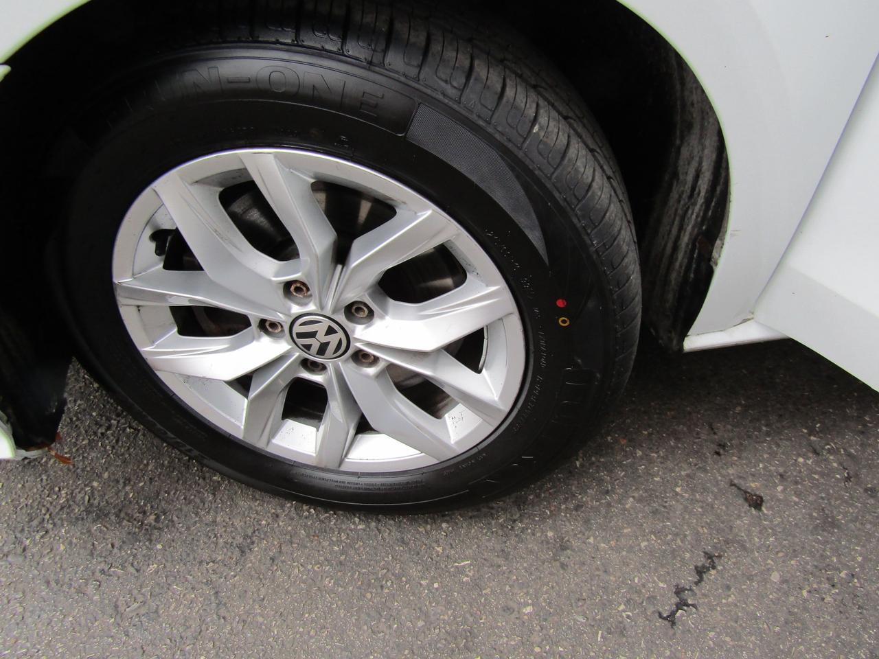 2018 Volkswagen Passat S, Heated Seats, Keyless, Camera, Bluetooth, *Certified* Photo