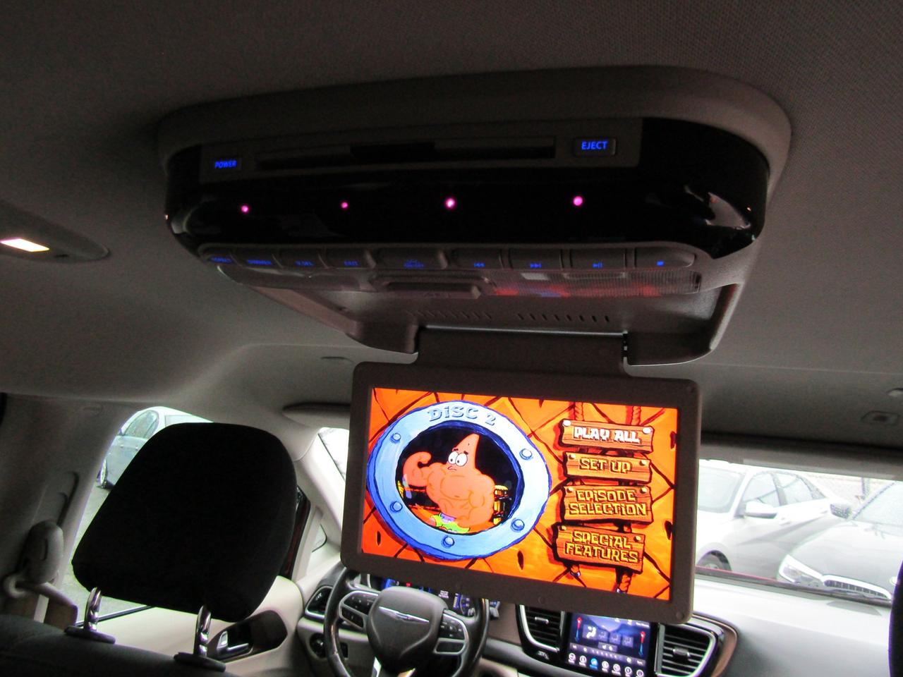 2019 Chrysler Pacifica Touring, 7 Pass, Navi, Camera, DVD, Blind Spot, *Certified* Photo