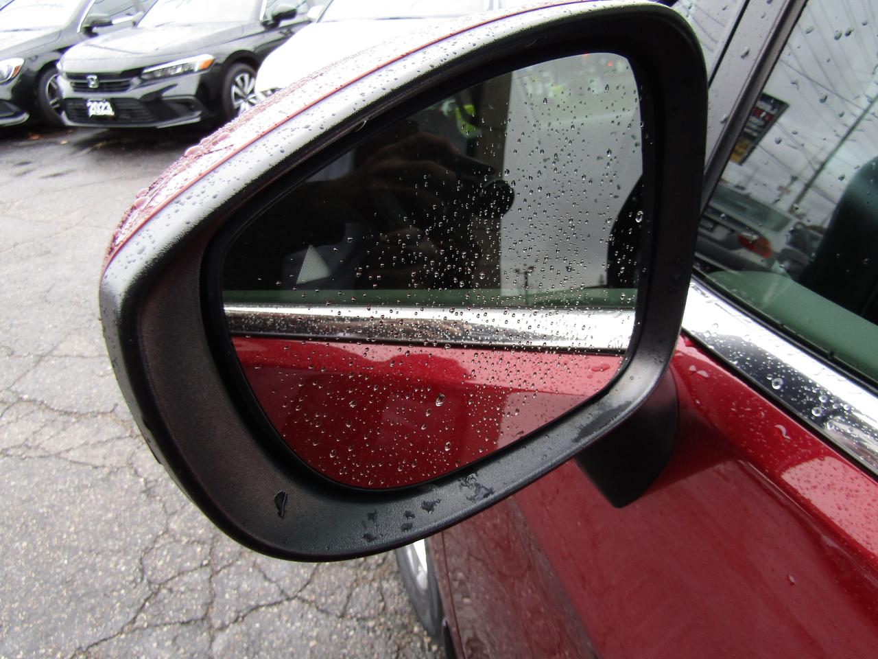 2019 Chrysler Pacifica Touring, 7 Pass, Navi, Camera, DVD, Blind Spot, *Certified* Photo