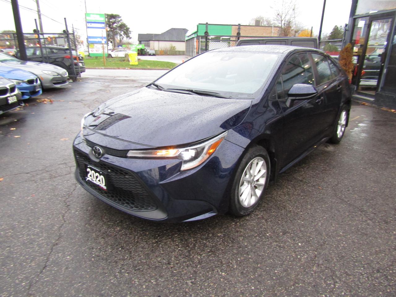 2020 Toyota Corolla LE Upgraded, Blind Spot, Lane Assist, Camera, Bluetooth, *Certified* Photo2