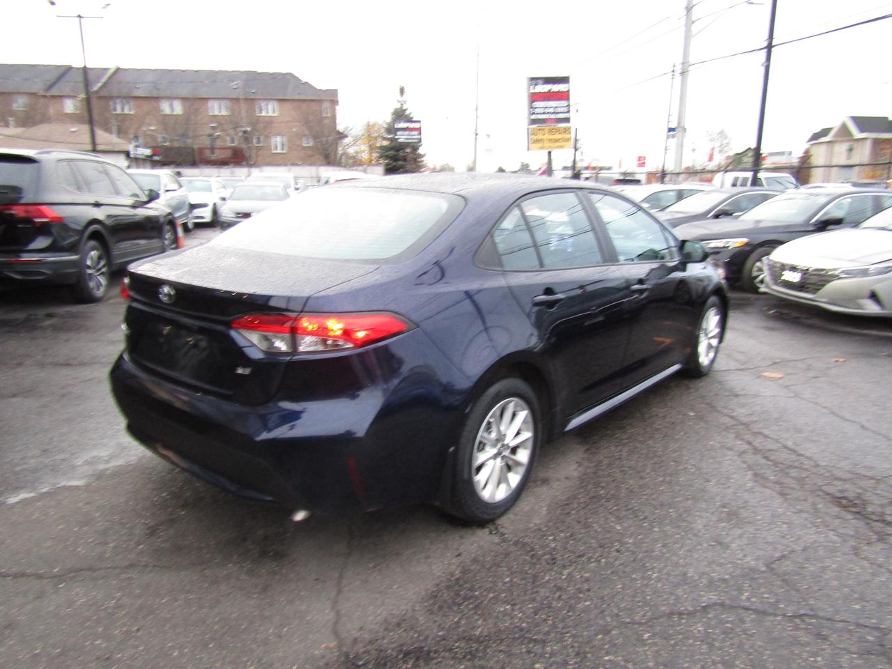 2020 Toyota Corolla LE Upgraded, Blind Spot, Lane Assist, Camera, Bluetooth, *Certified* Photo
