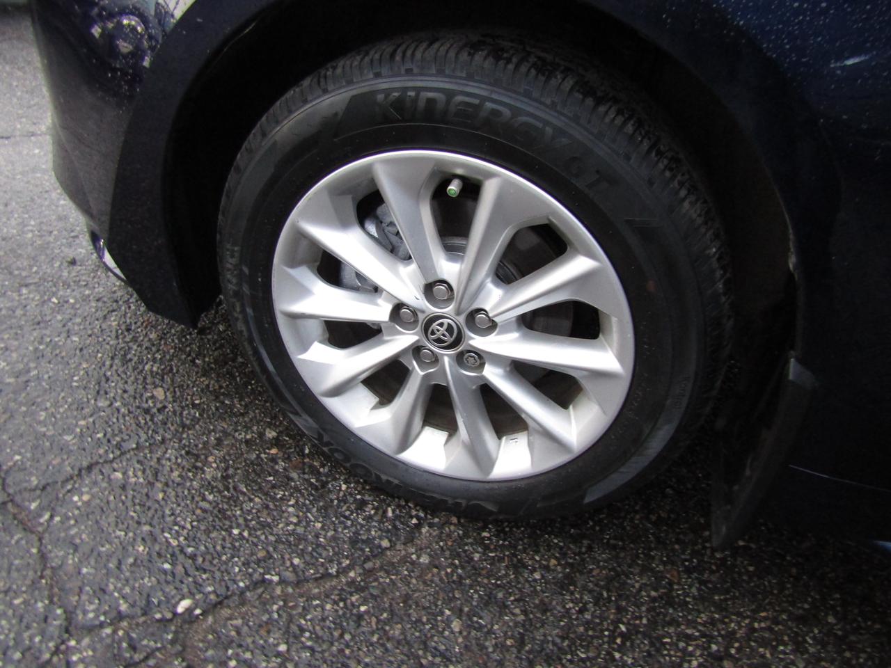 2020 Toyota Corolla LE Upgraded, Blind Spot, Lane Assist, Camera, Bluetooth, *Certified* Photo