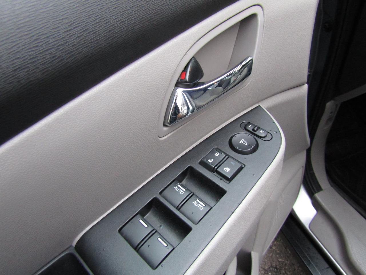 2016 Honda Odyssey EX, 8 Pass, Camera, DVD, Pwr Seats&Sliding Doors, *Certified* Photo